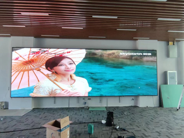 师宗P1.53led小间距屏安装案例